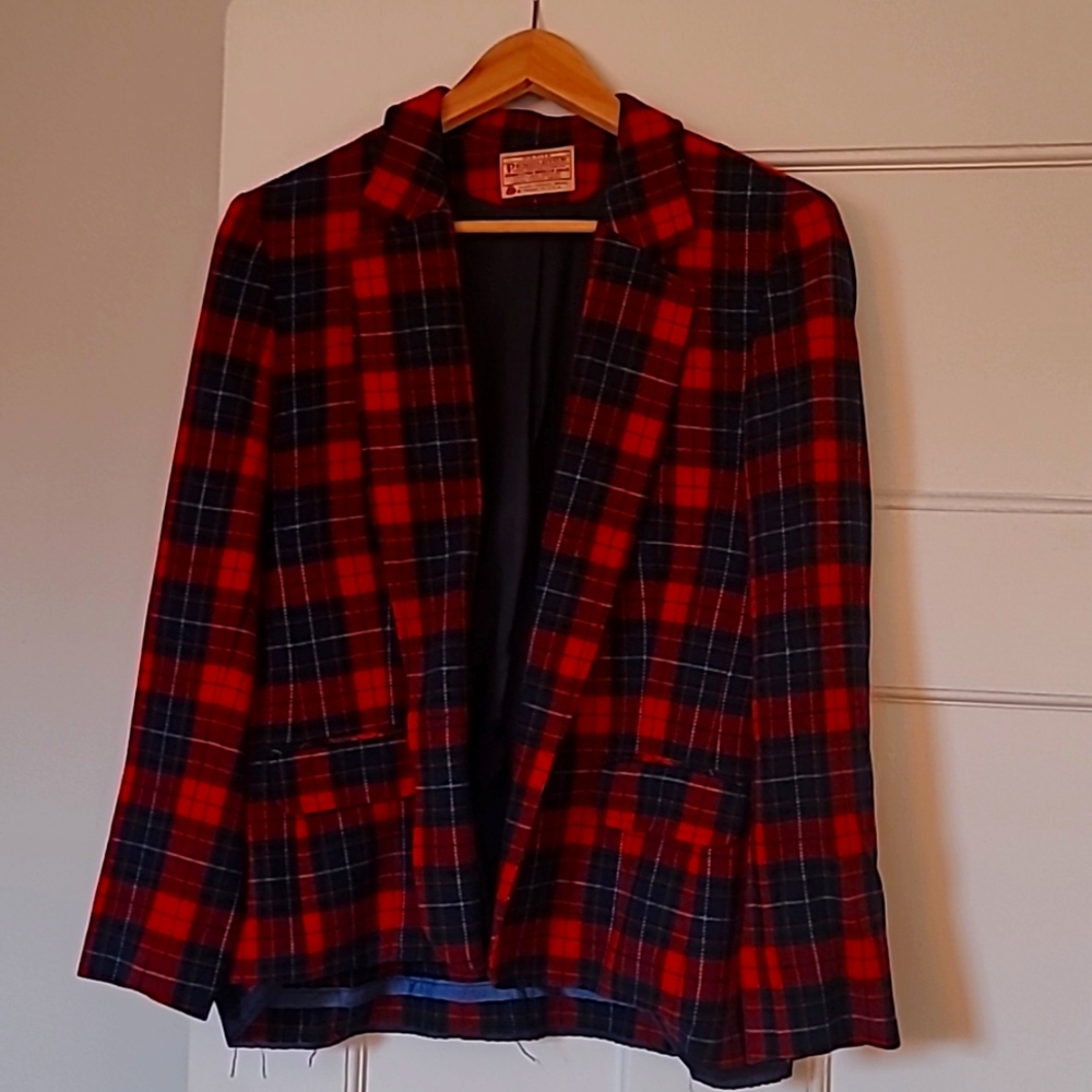 Pendleton 100% wool blazer